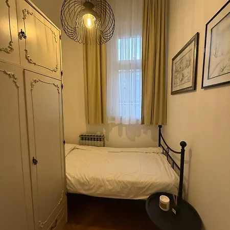 Maison 117 - Spacious 3-bedroom In Ferhadija