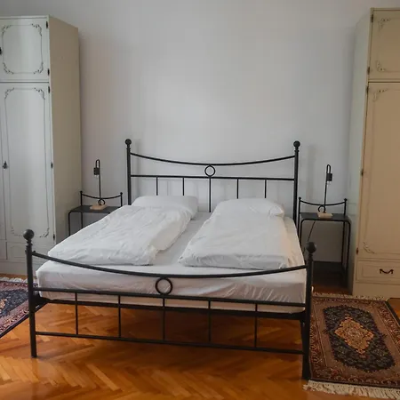 Maison 117 - Spacious 3-bedroom In Ferhadija * سراييفو