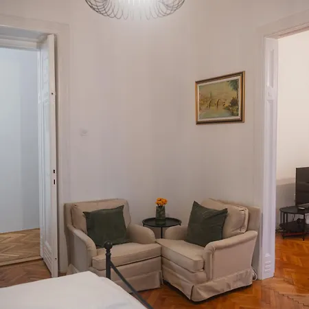 Maison 117 - Spacious 3-bedroom In Ferhadija * سراييفو
